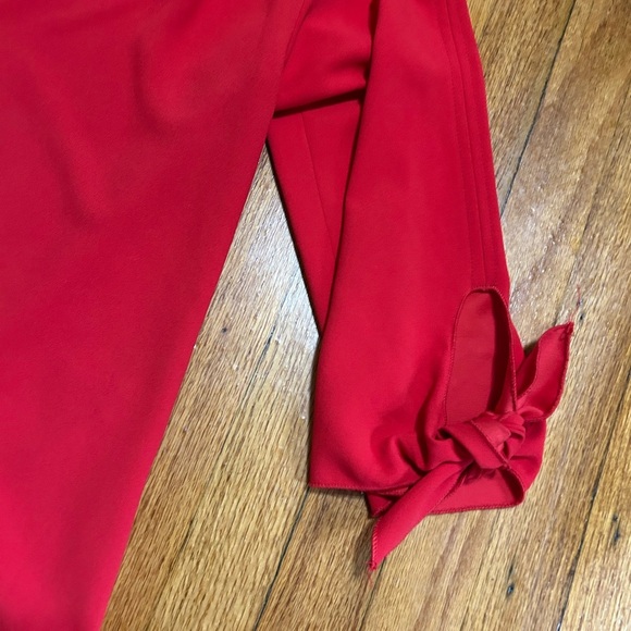 TRINA TURK Lipstick Red TieSleeve V Neck Career Party Casual Blouse Size Small - Picture 4 of 10